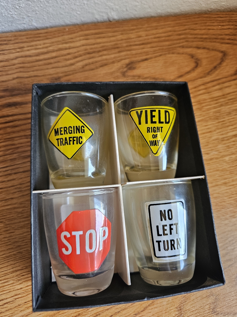 Traffic Sign Shot Glass Set Construction Gift NEW 4 Double-sided Anchor Hocking